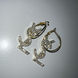 Fashion LUX earrings brand new